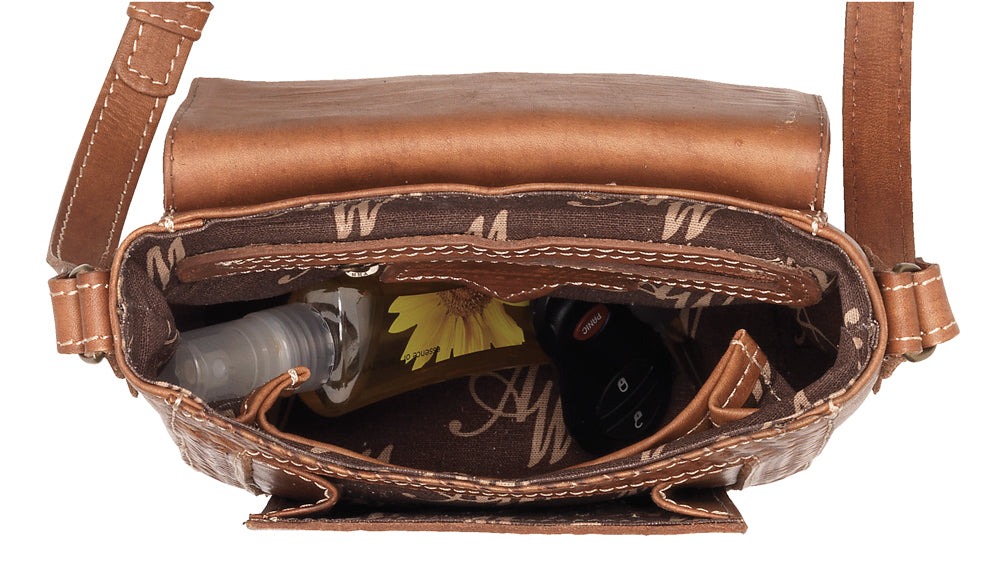 Golden Tan Leather Crossbody Flap Bag (3915241)