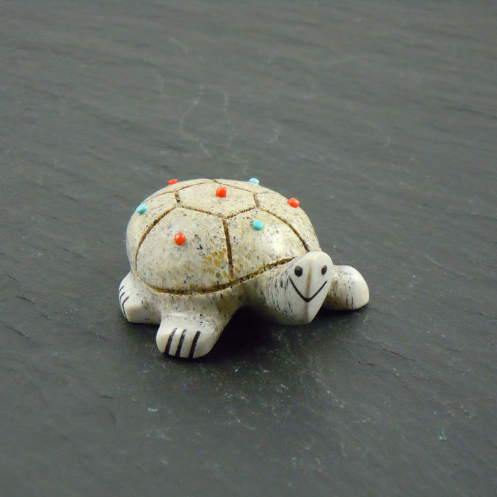Zuni Turtle Carving By Claudia Peina (FET533)