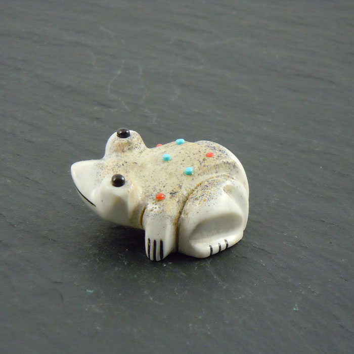 Zuni Frog Carving By Claudia Peina (FET534)