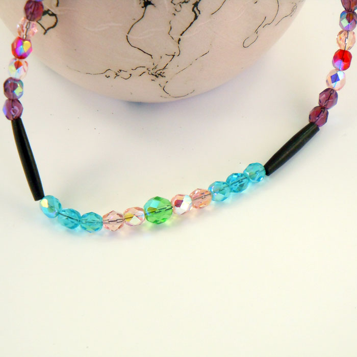 Aurora Borealis Glass and Buffalo Horn Necklace (NCK346)