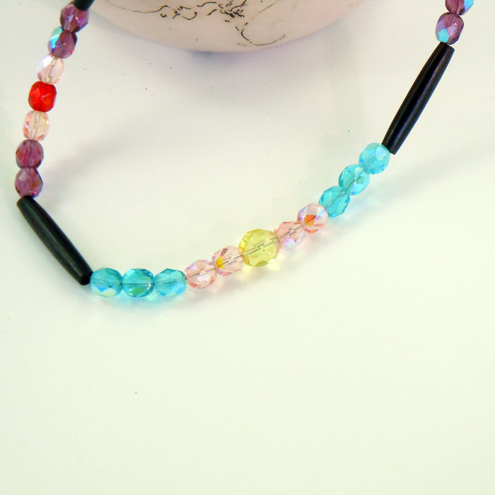 Aurora Borealis Glass and Buffalo Horn Necklace (NCK346)
